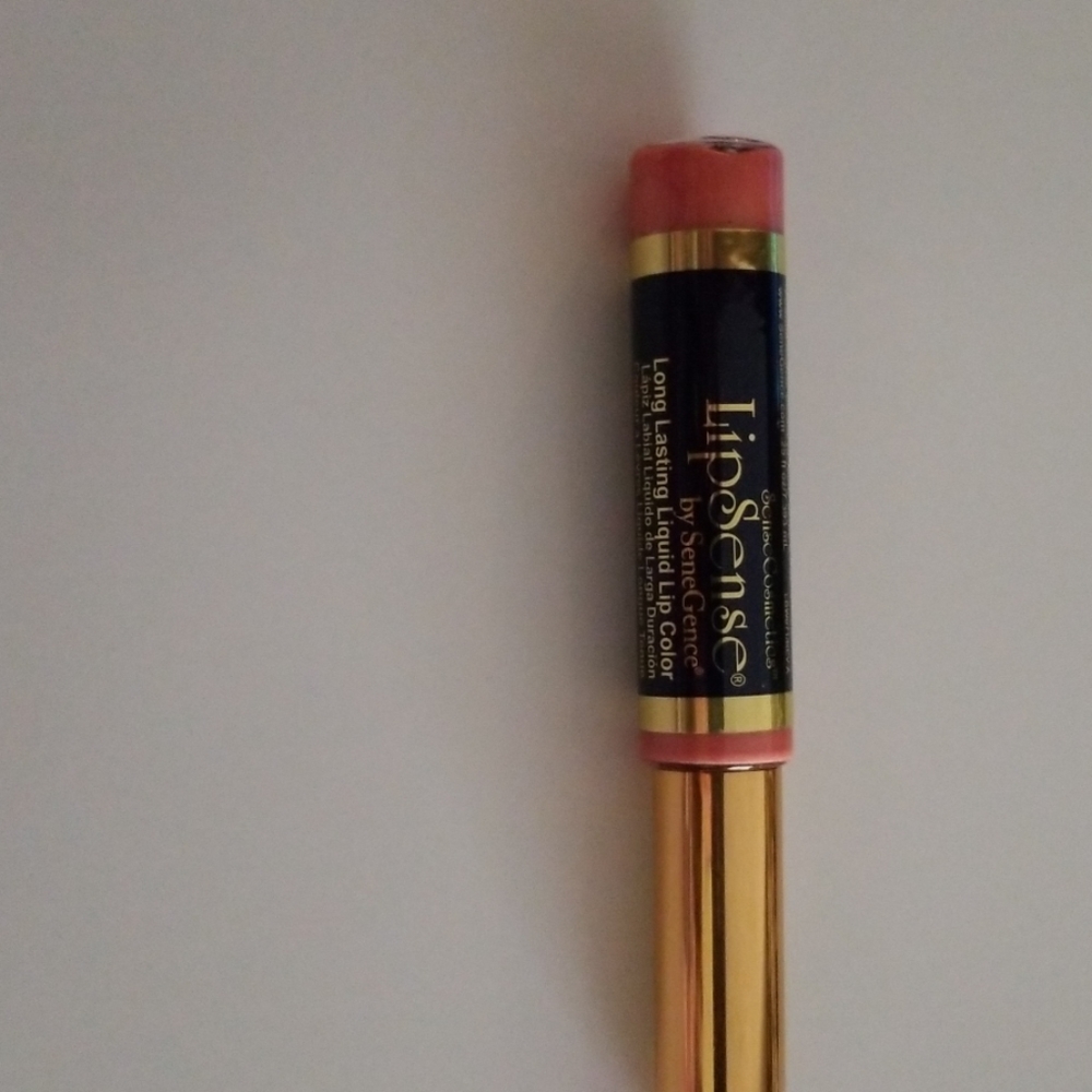 Closed business lipsense